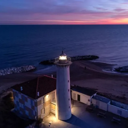 In A Prime Seafront Location * Bibione