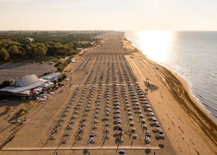 In A Prime Seafront Location Apartman *