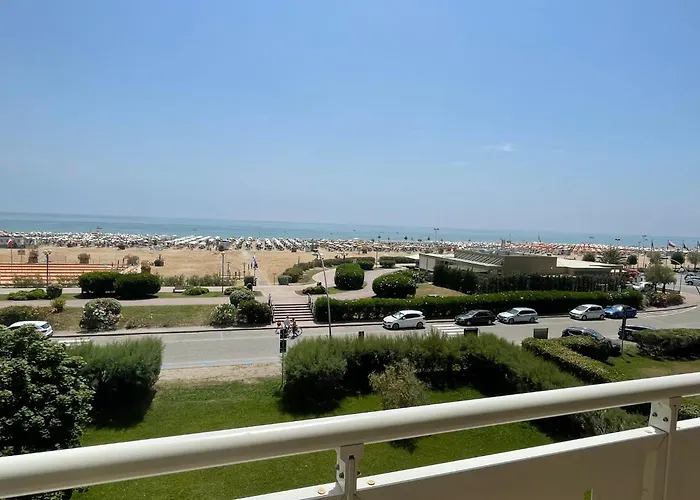 In A Prime Seafront Location * Bibione